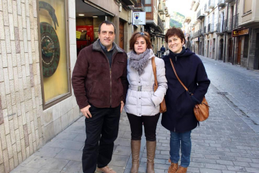 Sangüesa celebró sus fiestas en honor a San Sebastián del 18 al 20 de enero. La cámara de ¡Click! se acercó el domingo tras los actos tradicionales de la procesión y misa dedicada al santo. Las calles del centro de la ciudad se llenaron de familias y cuadrillas que disfrutaron del ambiente festivo y de la 'hora del vermú'.