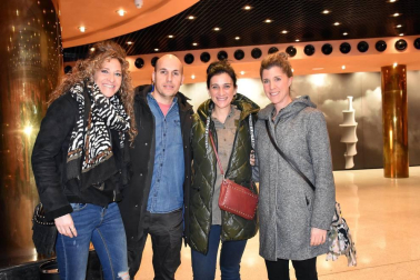 El domingo 20 de enero el Teatro Gaztambide presentó un lleno completo para recibir al cantante catalán Antonio Orozco. El artista presentó su gira 'Único', tour concebido como segunda parte del que ya realizó entre los años 2013 al 2016 y que fue todo un éxito. El público tudelano disfrutó de esta velada musical.