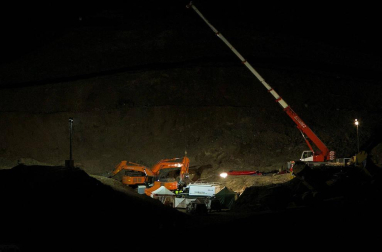 La montaña mantiene su pulso en la recta final del rescate de Julen