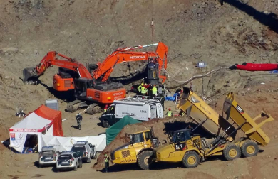 La montaña mantiene su pulso en la recta final del rescate de Julen