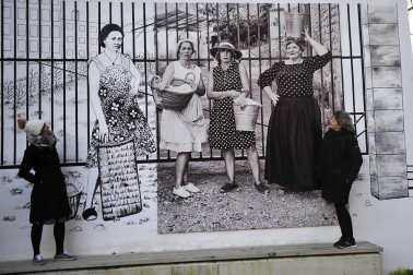 Ocho creaciones, obra de seis artistas tafalleses, han transformado la imagen de diferentes rincones de tafalla haciendo que éstos luzcan desde final de año una imagen más actual y atractiva.