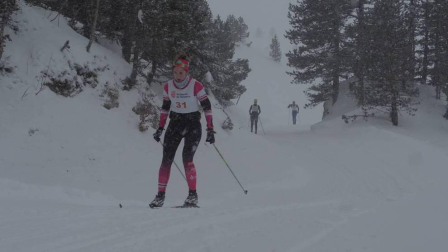 Larra-Belagua acogió este domingo la competición y, a su término, la carretera tuvo que ser cerrada.