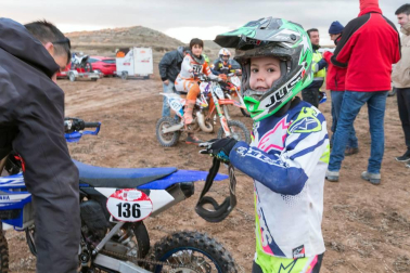 Un total de 22 niños se dieron cita este pasado fin de semana en la II Cross Country de Ablitas de motociclismo.