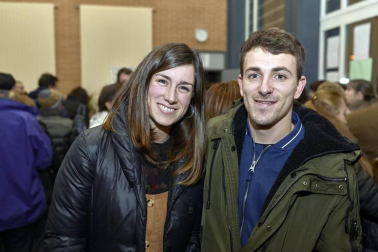 La Casa de Cultura del valle de Aranguren, ubicada en la localidad de Mutilva, ofreció una nueva oportunidad de disfrutar de la comedia 'Campeones', la aplaudida película de Javier Fesser que tan buenas críticas ha recibido desde su estreno y que presenta el día a día de un equipo de baloncesto formado por personas con discapacidad intelectual.