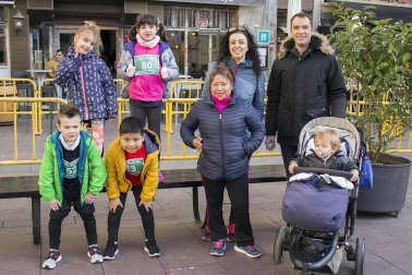 El domingo 27 de enero se celebró una de las pruebas más esperadas del calendario de carreras de Navarra, las 10 Millas Peralta-Falces. La cita contó con la participación de más 250 atletas de diferentes categorías. Sergio Fernández, del Atlético Lerinés, y Gema Olave, del club La Blanca, fueron los ganadores de las categorías absolutas.
