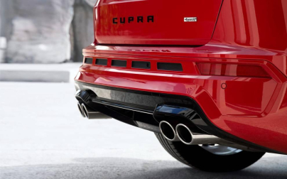 El concesionario Iruña Motor presentó en sociedad la nueva marca deportiva Cupra, que era una línea de acabado 'sport' de Seat y que ahora nace como una marca independiente y espíritu joven