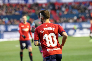 Imágenes del partido Osasuna-Cádiz disputado en El Sadar.
