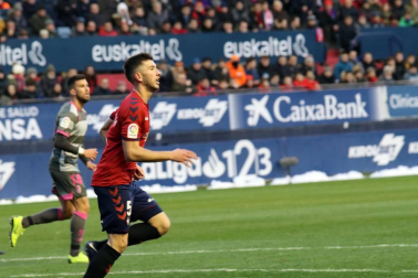 Imágenes del partido Osasuna-Cádiz disputado en El Sadar.