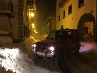 La borrasca 'Helena' cubre de nieve Pamplona y buena parte de Navarra