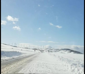 La borrasca 'Helena' cubre de nieve Pamplona y buena parte de Navarra