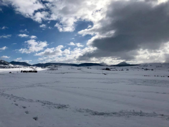 La borrasca 'Helena' cubre de nieve Pamplona y buena parte de Navarra