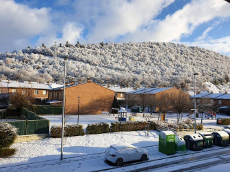 La borrasca 'Helena' cubre de nieve Pamplona y buena parte de Navarra