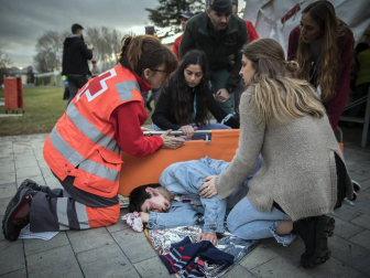 Alumnos de la facultad participaron en el descarrilamiento de un tren con más de 50 'heridos'.