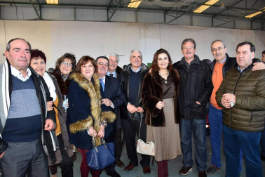 Los vecinos de Milagro celebraron las fiestas en honor a San Blas el pasado fin de semana. Una de las actividades que más personas congregó fue el aperitivo popular que se celebró la mañana del domingo 3 de febrero en el antiguo polideportivo y que reunió a quintos, cuadrillas y familias en un inmejorable ambiente.