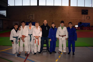 El sábado 2 de febrero se disputó en el Polideportivo Trinkete de Mendillorri la Primera Jornada de los Juegos Deportivos de Navarra en las categorías infantil y cadete que reunió a más de doscientos deportistas pertenecientes a 21 clubes navarros. Esta fue la primera de las tres jornadas que componen la competición, la segunda entrega será en el mismo escenario el sábado 23 de marzo.
