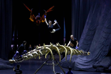Ensayo general del Circo del Sol, que presenta en el pabellón Navarra Arena su espectáculo 'Toruk'.