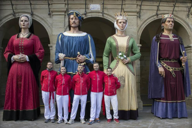 Del 31 de enero al 3 de febrero los vianeses celebraron sus fiestas en honor a San Felices, que este año ha adquirido especial relevancia al enmarcarse dentro de los actos organizados con motivo del octavo centenario de la fundación de Viana, que van a dar vida a esta ciudad durante todo 2019.