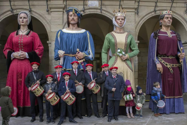 Del 31 de enero al 3 de febrero los vianeses celebraron sus fiestas en honor a San Felices, que este año ha adquirido especial relevancia al enmarcarse dentro de los actos organizados con motivo del octavo centenario de la fundación de Viana, que van a dar vida a esta ciudad durante todo 2019.