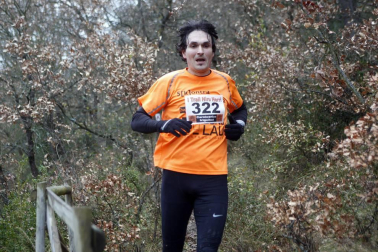 Ion Sola y Vanesa Pacha ganan el campeonato de la Federación Navarra de Atletismo en el I Trail Hiru Herri