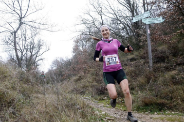 Ion Sola y Vanesa Pacha ganan el campeonato de la Federación Navarra de Atletismo en el I Trail Hiru Herri