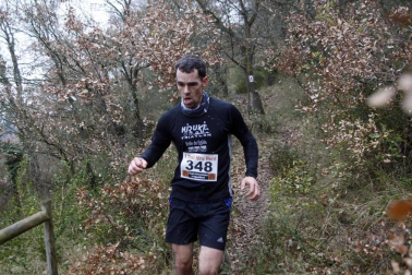 Ion Sola y Vanesa Pacha ganan el campeonato de la Federación Navarra de Atletismo en el I Trail Hiru Herri