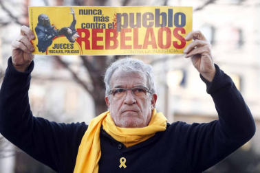 El Tribunal Supremo inicia este martes el juicio al Procés. Estas son las imágenes del día
