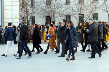 El Tribunal Supremo inicia este martes el juicio al Procés. Estas son las imágenes del día