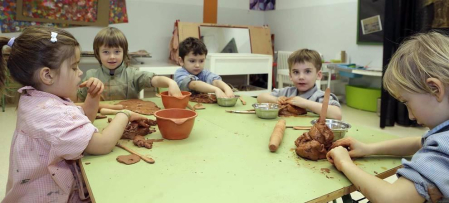 Alumnado del CP Buztintxuri durante una jornada escolar.