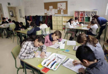 Alumnado del CP Buztintxuri durante una jornada escolar.