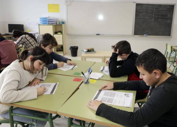 Alumnado del CP Buztintxuri durante una jornada escolar.