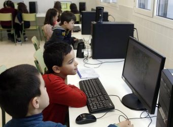 Alumnado del CP Buztintxuri durante una jornada escolar.