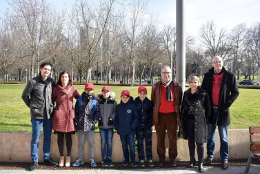 El sábado 9 de febrero Civican fue el escenario en el que tuvo lugar la Gala anual de la Federación Navarra de Béisbol y Sófbol en la que se premió a los deportistas y equipos más destacados de la temporada 2018. Además de estos galardones, alcanzados por la tarea realizada sobre el diamante, se aprovechó para reconocer a otras tres personas por los servicios prestados: a Ernesto Modrego, por su trayectoria y la labor de desarrollo del béisbol y sófbol en Navarra; y a Fernando García y Jesús Arilla por el trabajo realizado durante los últimos años en la federación navarra.