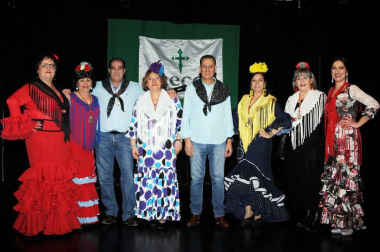 El 9 de febrero la Casa de Cultura de San Adrián acogió el Festival Voces contra el cáncer, una iniciativa del grupo navarro de la AECC (Asociación Española Contra el Cáncer). En él participaron Gabriel y Javier con sus jotas y pasacalles; Boris Díaz y Vanessa con música y canciones adaptadas; Nazari, que puso voz a cantautores clásicos; y la escuela de danza, zumba y hip hop Sali Mrt. El grupo local Senda Ancha también colaboró con la actuación.