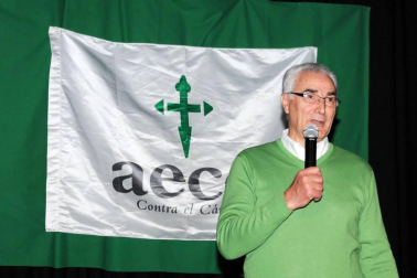 El 9 de febrero la Casa de Cultura de San Adrián acogió el Festival Voces contra el cáncer, una iniciativa del grupo navarro de la AECC (Asociación Española Contra el Cáncer). En él participaron Gabriel y Javier con sus jotas y pasacalles; Boris Díaz y Vanessa con música y canciones adaptadas; Nazari, que puso voz a cantautores clásicos; y la escuela de danza, zumba y hip hop Sali Mrt. El grupo local Senda Ancha también colaboró con la actuación.