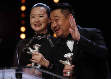 Imágenes de la Berlinale 2019, en la que la película 'Synonymes', dirigida por el cineasta israelí Nadav Lapid, ha sido galardonada con el Oso de Oro.