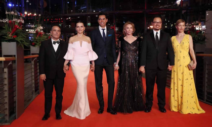 Imágenes de la Berlinale 2019, en la que la película 'Synonymes', dirigida por el cineasta israelí Nadav Lapid, ha sido galardonada con el Oso de Oro.