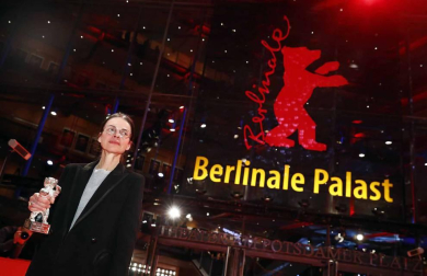 Imágenes de la Berlinale 2019, en la que la película 'Synonymes', dirigida por el cineasta israelí Nadav Lapid, ha sido galardonada con el Oso de Oro.
