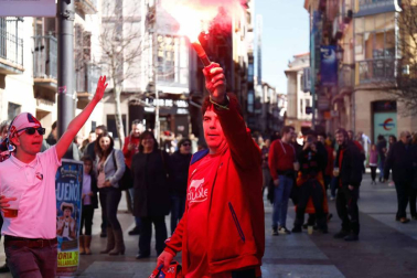 Imágenes de los aficionados rojillos en Soria, antes del partido contra el Numancia.