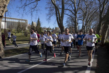 Imágenes de la tercera edición de la Carrera de los Valientes, celebrada este domingo en el campus de la Universidad de Navarra.