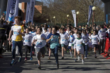 Imágenes de la tercera edición de la Carrera de los Valientes, celebrada este domingo en el campus de la Universidad de Navarra.