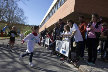 Imágenes de la tercera edición de la Carrera de los Valientes, celebrada este domingo en el campus de la Universidad de Navarra.