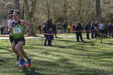 Galería de imágenes de una carrera en la que Etxeberria y Pacha han revalidado su título.