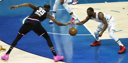 Este lunes 18 de febrero se disputó en el Spectrum Center de Charlotte el Al Starr Game 2019 con victoria del equipo de LeBron Ja mes sobre el conjunto liderado por Kevin Durant por 178-164.
