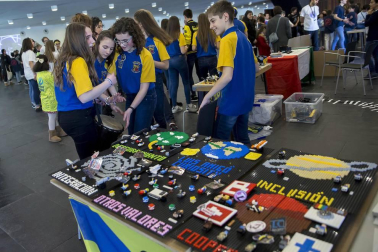Imágenes de la XI First Lego League en Navarra celebrada en Baluarte.
