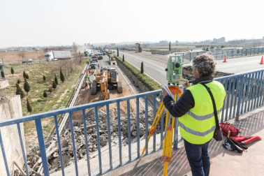 El tramo del puente de la N-121-C tardará en repararse dos meses