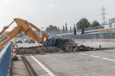 El tramo del puente de la N-121-C tardará en repararse dos meses