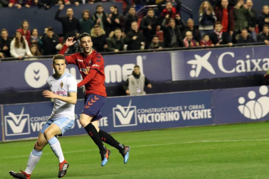 Imágenes del partido Osasuna-Zaragoza disputado en El Sadar.