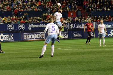 Imágenes del partido Osasuna-Zaragoza disputado en El Sadar.