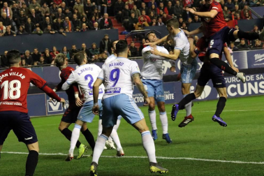 Imágenes del partido Osasuna-Zaragoza disputado en El Sadar.