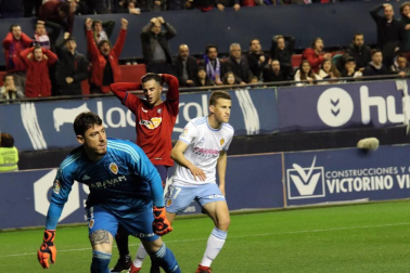 Imágenes del partido Osasuna-Zaragoza disputado en El Sadar.
